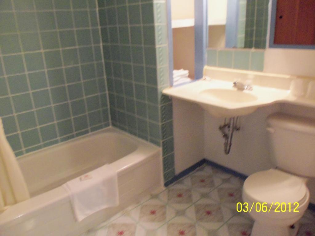 Advantage Inn Niagara Falls Room photo